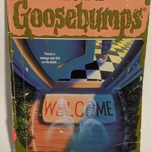Goosebumps Ser.: The Ghost Next Door by R. L. Stin